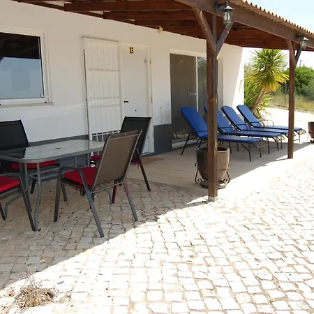 Charming 3-bedroom With Wifi And Heating In Beautiful Santa Brbar