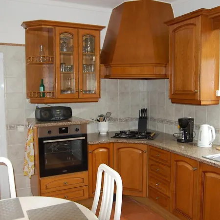 Charming 3-Bedroom Villa With Wifi And Central Heating In Beautiful Santa Brbar * District de Faro