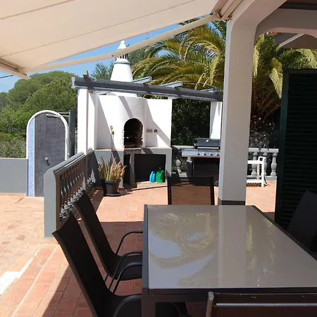 Villa Charming 3-Bedroom Villa With Wifi And Central Heating In Beautiful Santa Brbar District de Faro